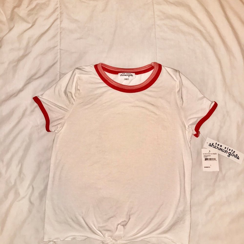 t-shirt with front tie
